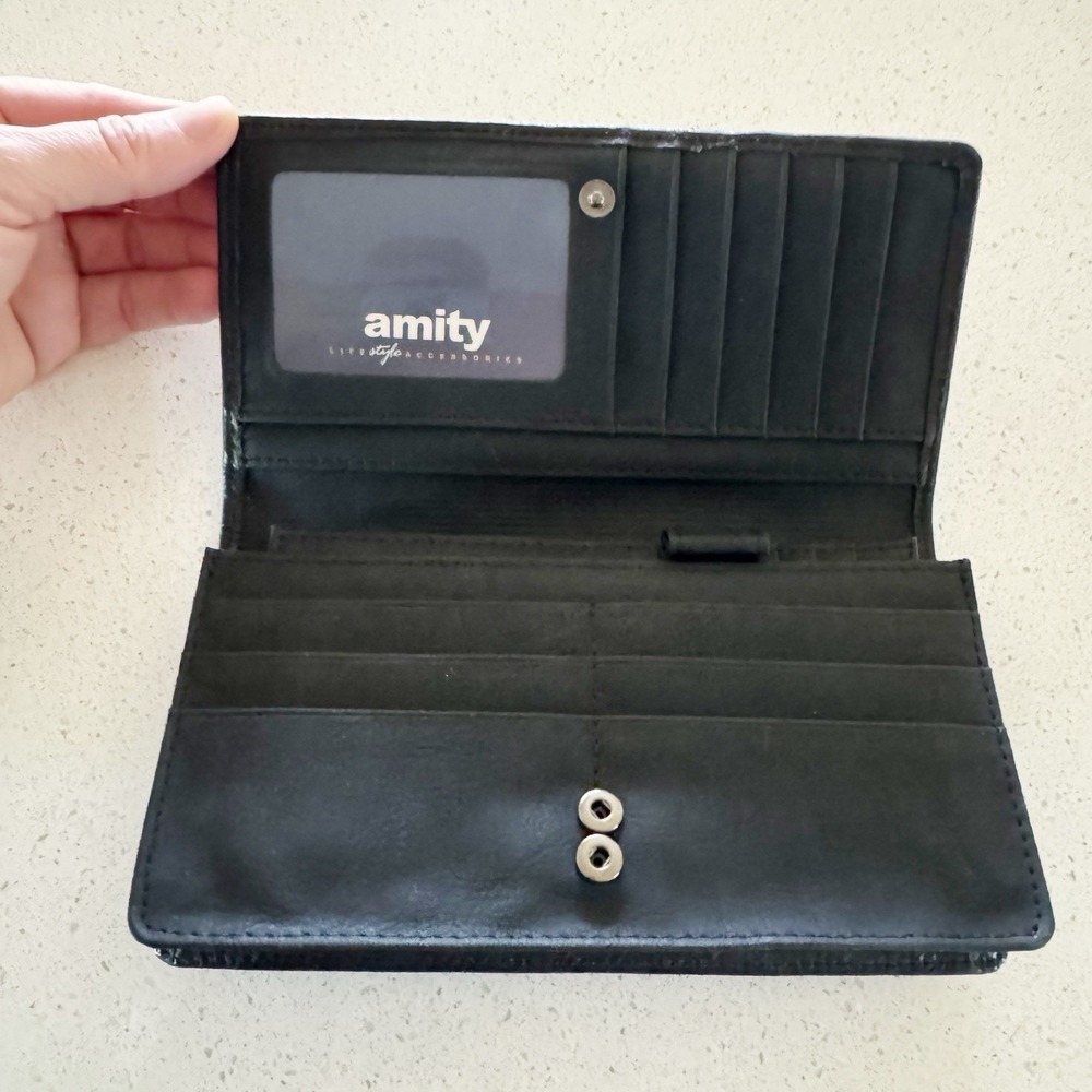 Amity Genuine Leather Black Wallet New Old Stock Women - Picture 5 of 6